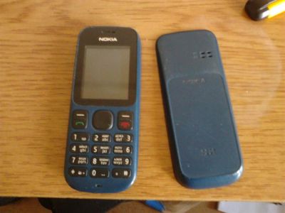 Лот: 3923882. Фото: 1. Nokia 100. Кнопочные мобильные телефоны