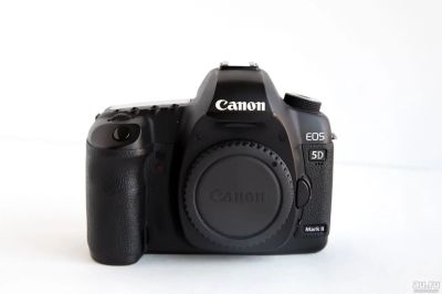 Лот: 14358458. Фото: 1. Canon EOS 5D Mark II + Объектив... Цифровые зеркальные