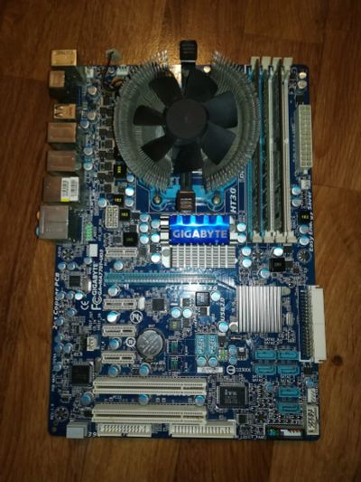 Лот: 16748331. Фото: 1. Материнская плата gigabyte Ga-ma770t-ud3. Материнские платы