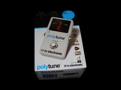 Лот: 3487049. Фото: 1. TC Electronic PolyTune 2. Гитарные эффекты и комбоусилители