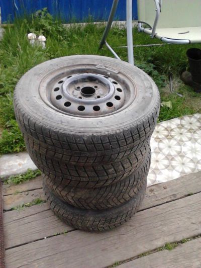 Лот: 4224386. Фото: 1. Комплект колес R13 на дожиг или... Шины на дисках