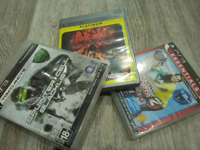 Лот: 10303227. Фото: 1. ps3 - три диска ( SPLiNTER CELL... Игры для консолей