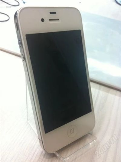 Лот: 1231344. Фото: 1. Apple iPhone 4 White 16gb. Смартфоны
