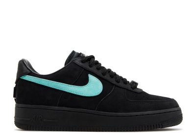 Лот: 21143755. Фото: 1. Кроссовки Nike Air Force 1 Low... Кеды, кроссовки, слипоны