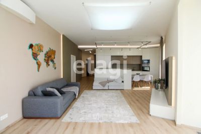 Лот: 25290145. Фото: 1. 3-комн. квартира , Красноярск... Квартиры, студии