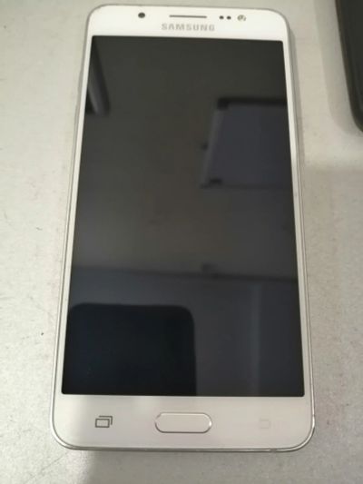 Лот: 13963296. Фото: 1. Смартфон Samsung SM-J510F Galaxy... Смартфоны