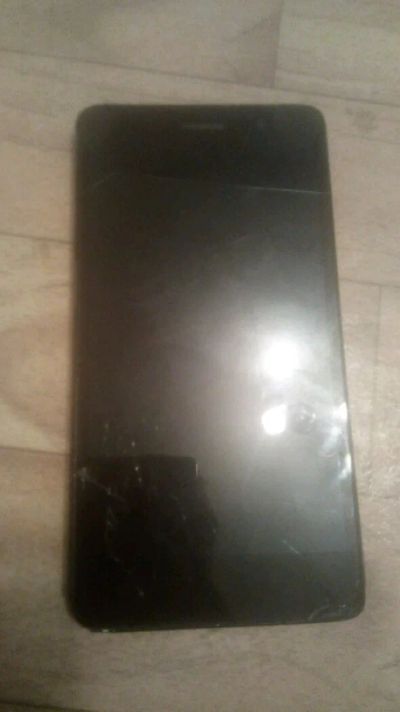 Лот: 11979850. Фото: 1. Lenovo s860. Смартфоны