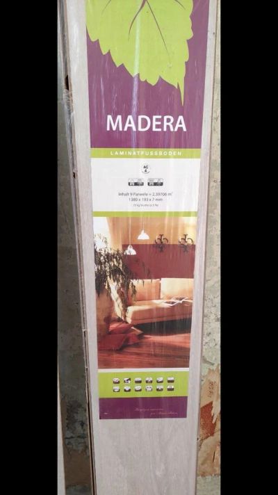 Лот: 18629554. Фото: 1. Ламинат Madera Дуб Бриллиант D701... Напольные покрытия