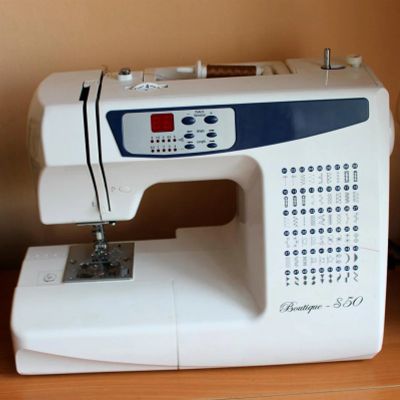 Лот: 3290495. Фото: 1. Швейная машинка Brother Boutique... Швейная, вязальная