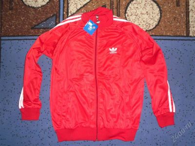 Лот: 1379980. Фото: 1. Кофта Adidas! Новая!. Другое (спортивная одежда)