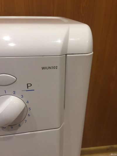 Лот: 16354742. Фото: 1. Стиральная машина Indesit wiun102. Стиральные машины