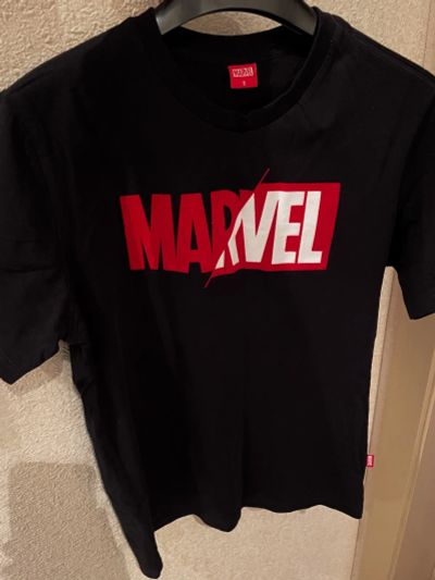 Лот: 20277129. Фото: 1. Футболка Marvel «S» Новая. Футболки, поло