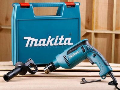 Лот: 12745814. Фото: 1. Дрель ударная Makita HP1640. Электроинструмент
