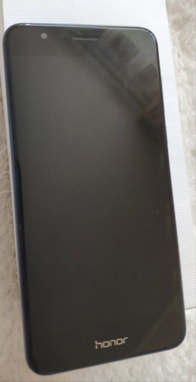 Лот: 18211104. Фото: 1. Honor 8. Смартфоны