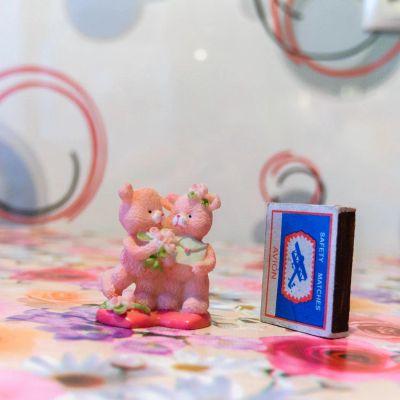 Лот: 9820210. Фото: 1. Сувенир "Медвежата на сердце... Фигурки, статуэтки