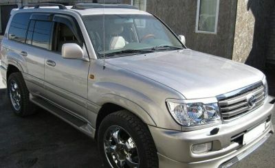Лот: 4418101. Фото: 1. Реснички на фары Toyota Land Cruiser... Детали тюнинга