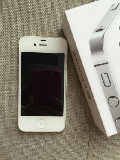 Лот: 7009718. Фото: 1. Продам iPhone 4s память 32Gb. Смартфоны