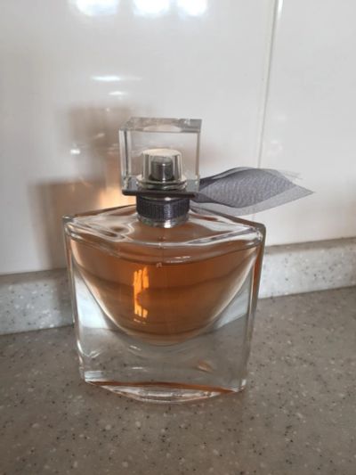 Лот: 6889676. Фото: 1. Lancome LA VIE EST belle. Женская парфюмерия