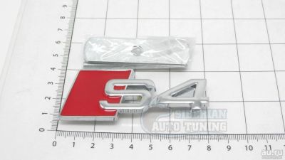 Лот: 17979630. Фото: 1. Шильдик S4 на решетку хром Audi... Кузов