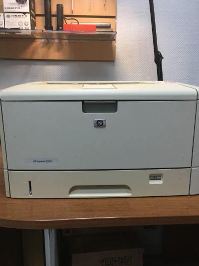 Лот: 17743838. Фото: 1. Принтер HP LaserJet 5200 A3 формата. Картриджи, расходные материалы