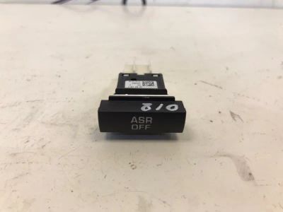 Лот: 21708392. Фото: 1. кнопка ASR Skoda Octavia 1Z3. Двигатель и элементы двигателя