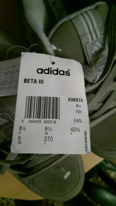 Лот: 8539697. Фото: 1. Новые кроссовки Adidas 42 размер... Кеды, кроссовки, слипоны