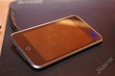 Лот: 390732. Фото: 1. Ipod Touch 8Gb 1g. Плееры