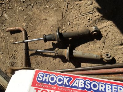 Лот: 13616128. Фото: 1. Стойки задние блюберд Qu 14. Ходовая, подвеска, рулевое управление