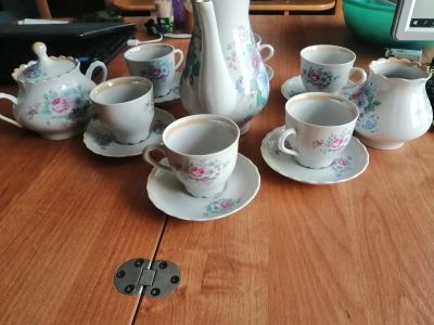 Лот: 17044246. Фото: 1. Сервиз кофейный с молочником и... Сервизы, наборы посуды