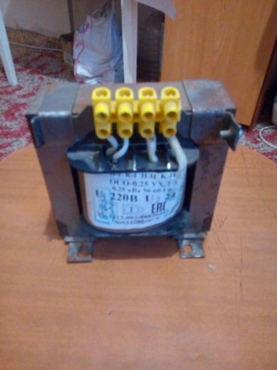 Лот: 14808937. Фото: 1. понижаюший трансформатор. Трансформаторы, катушки