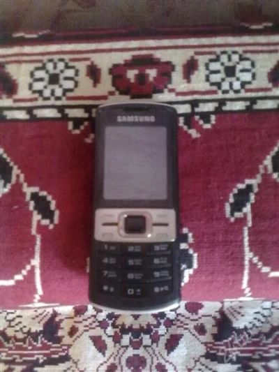 Лот: 2934043. Фото: 1. Samsung GT - C3011. Кнопочные мобильные телефоны