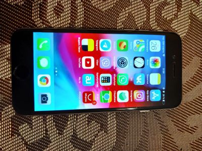 Лот: 16304085. Фото: 1. iphone 6 16gb серый. Смартфоны
