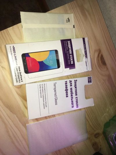 Лот: 11108504. Фото: 1. Защитное стекло Asus ZenFone 2. Защитные стёкла, защитные плёнки