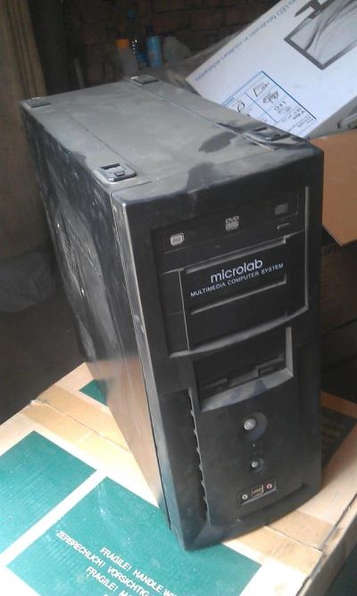 Лот: 3109107. Фото: 1. Корпус Microlab ATX черный без... Корпуса, блоки питания