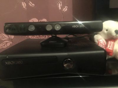 Лот: 8545424. Фото: 1. xbox 360 slim LT2.0 + kinect... Игровые приставки, консоли