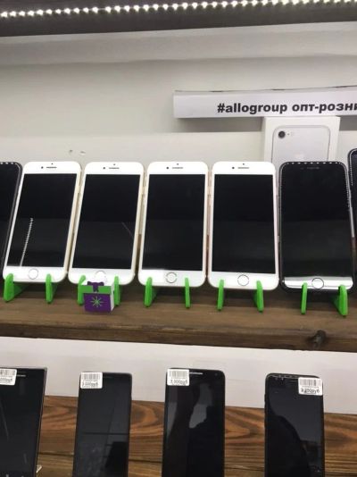 Лот: 14983819. Фото: 1. Iphone 7. Смартфоны