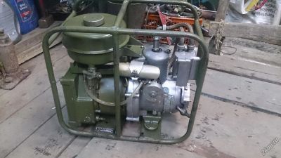 Лот: 5210460. Фото: 1. Военный генератор с консервации... Бензо-, мотоинструмент