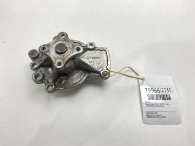 Лот: 21351572. Фото: 1. Помпа Nissan Avenir 2000 2101053J03... Двигатель и элементы двигателя