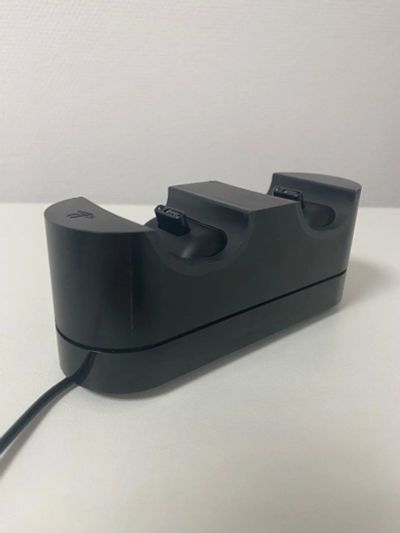 Лот: 16655219. Фото: 1. Док-Станция Sony для DualShock... Аксессуары для игровых приставок, консолей, геймпады