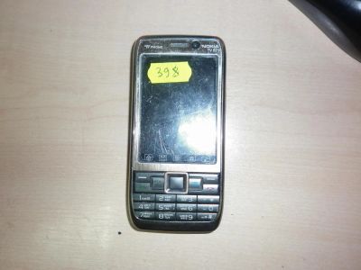 Лот: 7863304. Фото: 1. Nokia tv e71. Кнопочные мобильные телефоны