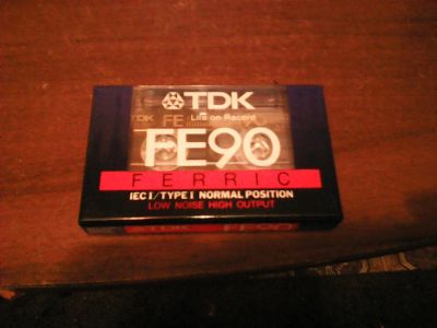 Лот: 7008433. Фото: 1. Аудиокассета TDK FE90 Ferric... Аудиозаписи
