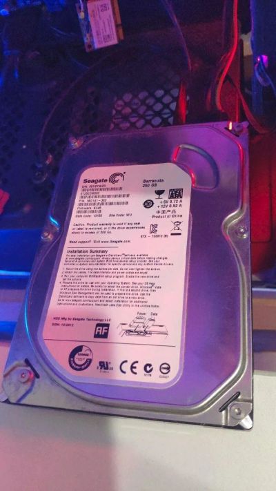 Лот: 16444297. Фото: 1. Жесткий диск 250gb, ST1000DM003-1CH162. Жёсткие диски (HDD)