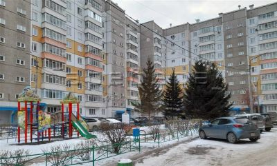 Лот: 19694713. Фото: 1. 1-комнатная квартира на ул. Алексеева... Квартиры, студии