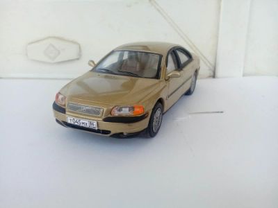 Лот: 7250256. Фото: 1. VoLVo s 80. Автомоделизм