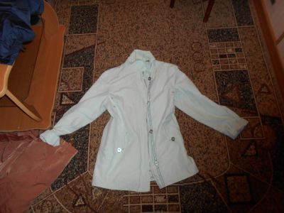 Лот: 8198703. Фото: 1. женские куртки. Верхняя одежда