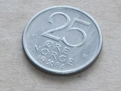 Лот: 8632812. Фото: 1. Монета 25 эри оре ери Норвегия... Европа