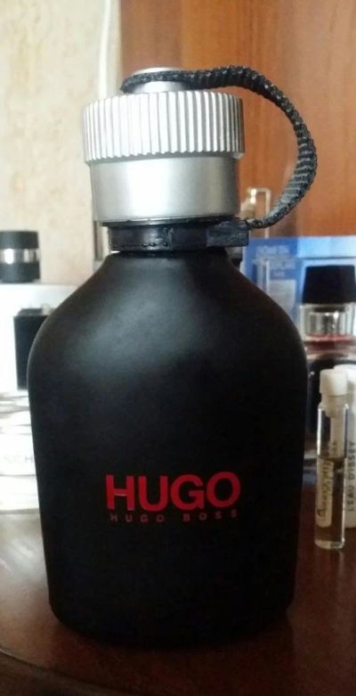 Лот: 6656167. Фото: 1. Hugo Boss Just Different.75мл... Мужская парфюмерия