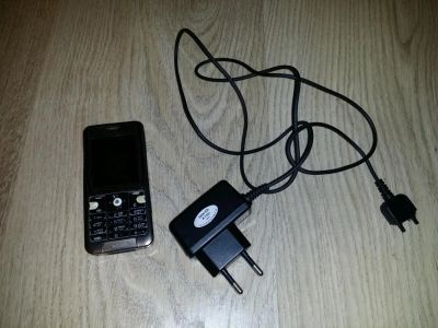 Лот: 8062373. Фото: 1. Продам сотовый телефон SonyEriccson... Кнопочные мобильные телефоны