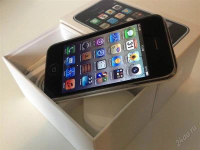 Лот: 1733144. Фото: 1. iPhone 3GS 16Gb Белый. Кнопочные мобильные телефоны