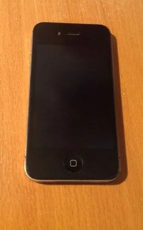Лот: 6105585. Фото: 1. iPhone 4s black 16 gb. Смартфоны